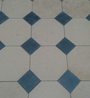 Réédition de carrelage ancien en pierre naturelle selon format et finition à la demande