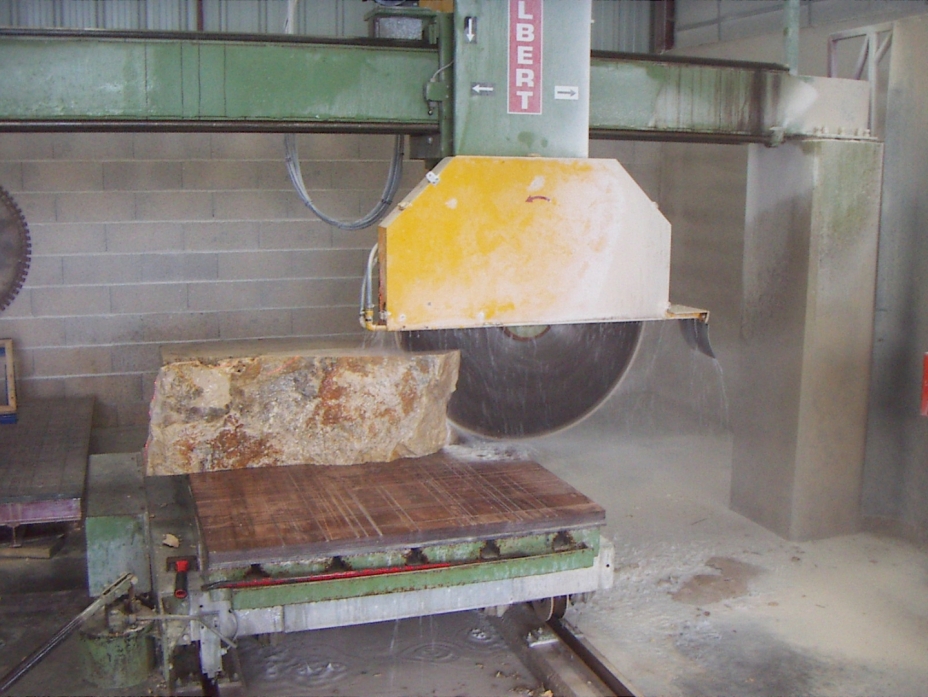 Notre débiteuse pour bloc demi -gros