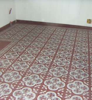 Pose de carreau de ciment à motif calpinné à Denonville